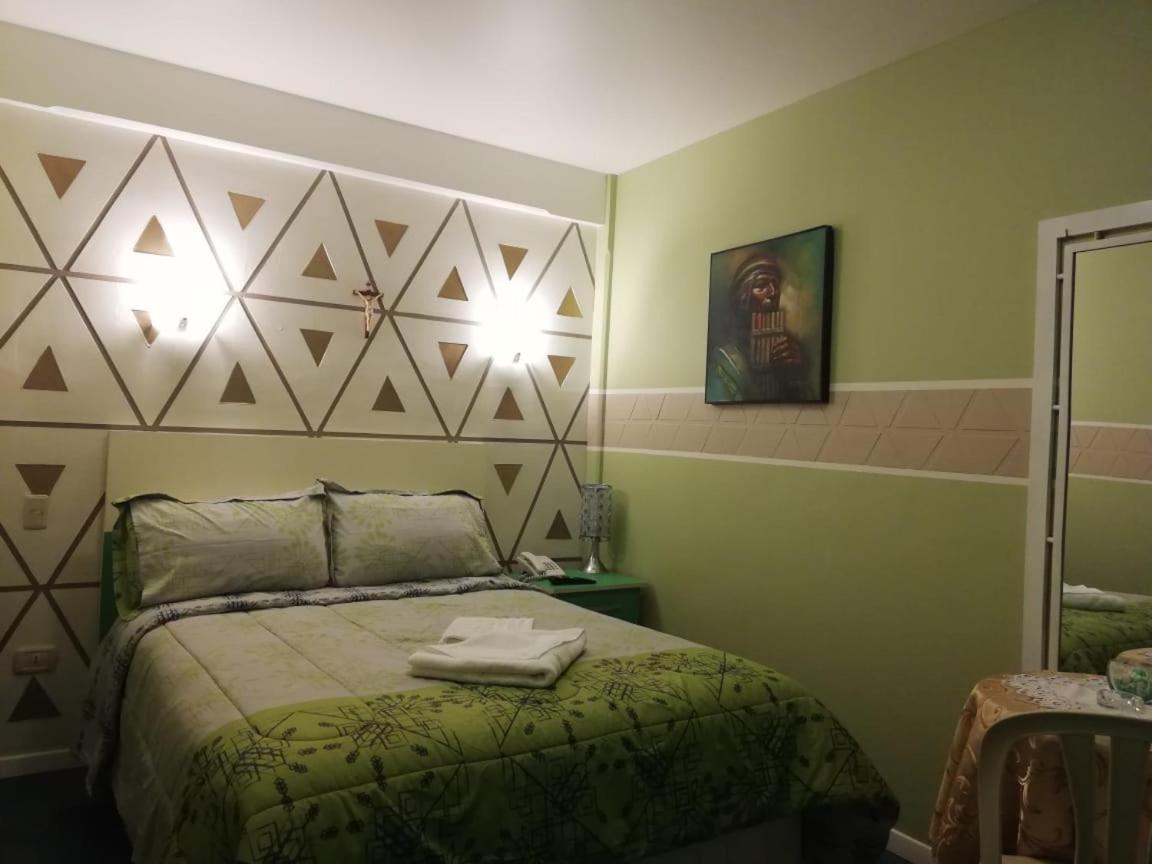אורורו Hotel "Virgen Del Socavon" מראה חיצוני תמונה